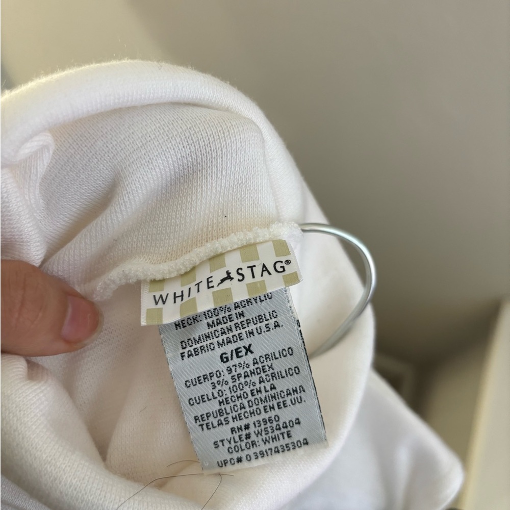 White Stag Cropped White Turtleneck – Size L/XL - Picture 7 of 8